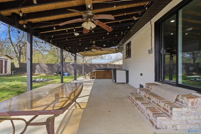 500 Carol Street, Hartselle, AL 35640