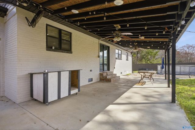 500 Carol Street, Hartselle, AL 35640