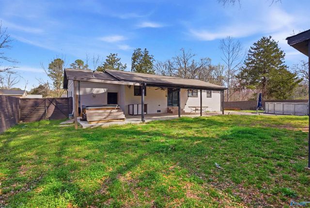 500 Carol Street, Hartselle, AL 35640