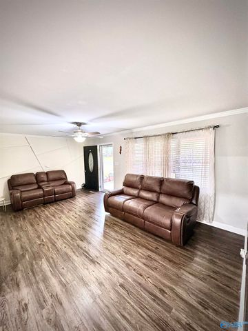 500 Carol Street, Hartselle, AL 35640