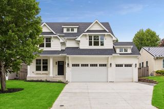 5829 Ewing Avenue S, Edina, MN 55410