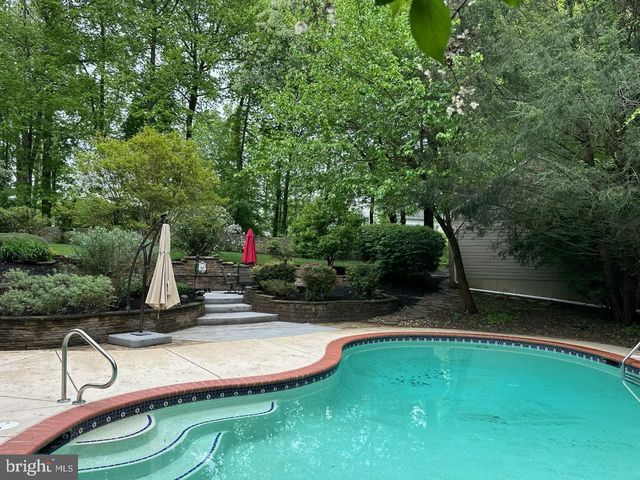 2185 PEGGYS DR, Eldersburg, MD 21784
