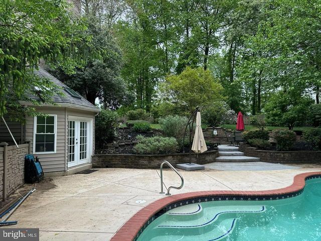 2185 PEGGYS DR, Eldersburg, MD 21784