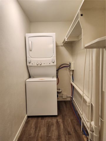 415 W Poplar Street A, Rogers, AR 72756