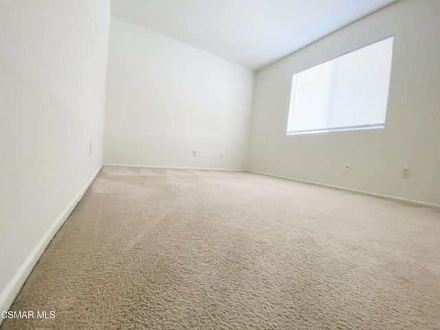 1420 Sapphire Dragon Street, Newbury Park, CA 91320