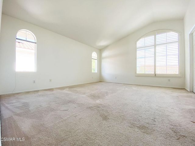 1420 Sapphire Dragon Street, Newbury Park, CA 91320