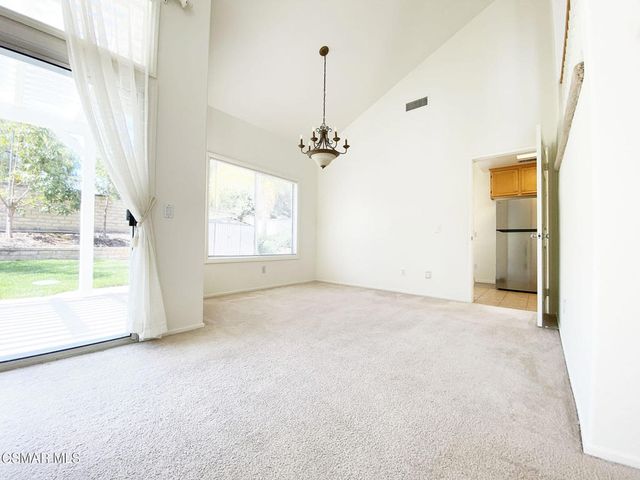 1420 Sapphire Dragon Street, Newbury Park, CA 91320