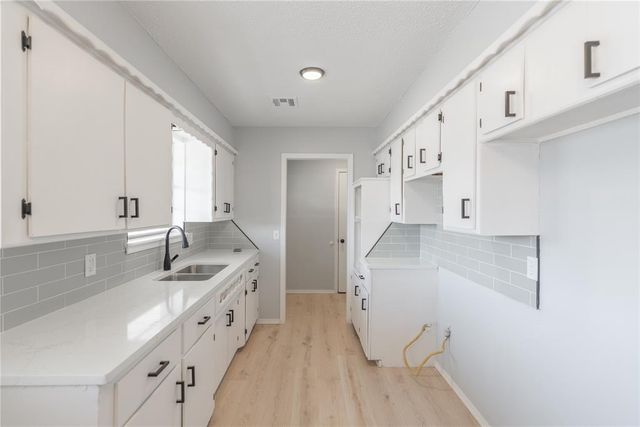 901 Shalimar Drive, Oklahoma City, OK 73115