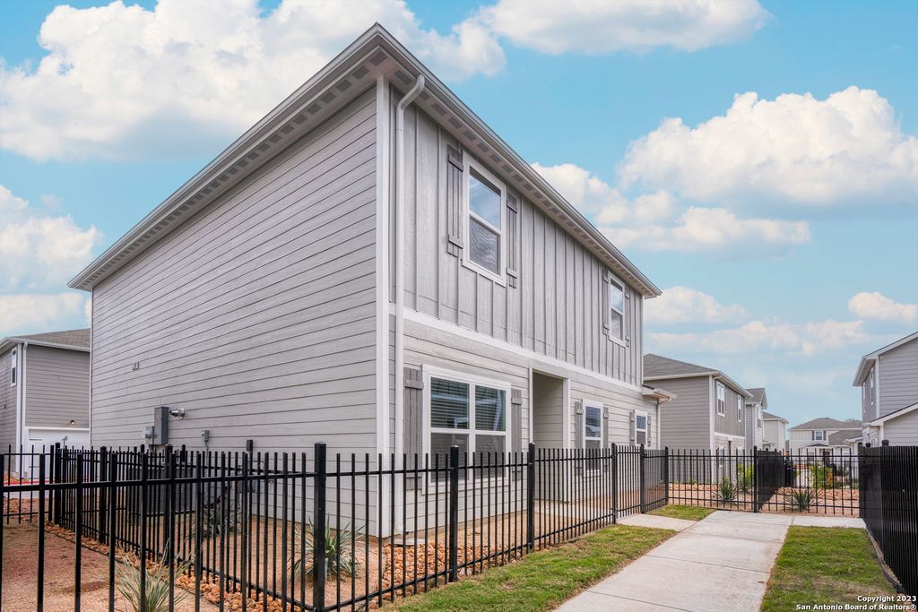 10848 Emerick Street, San Antonio, TX 78252