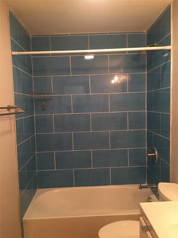 5306 Woodrow Ave 102, Austin, TX 78756