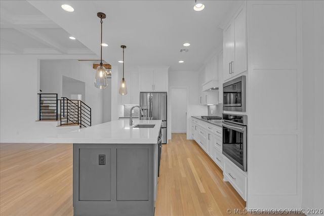 4011 W Albuquerque Street, Broken Arrow, OK 74011