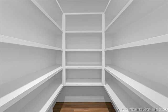 4011 W Albuquerque Street, Broken Arrow, OK 74011