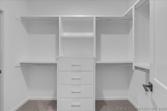 4011 W Albuquerque Street, Broken Arrow, OK 74011