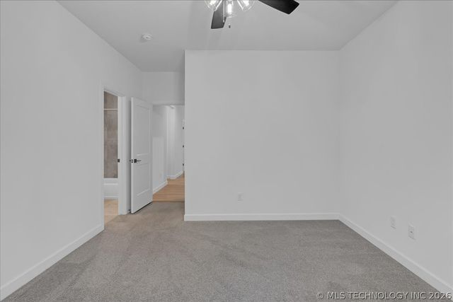 4011 W Albuquerque Street, Broken Arrow, OK 74011