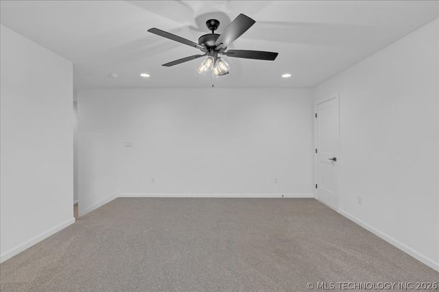 4011 W Albuquerque Street, Broken Arrow, OK 74011