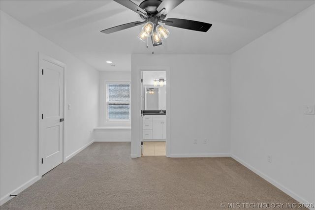 4011 W Albuquerque Street, Broken Arrow, OK 74011