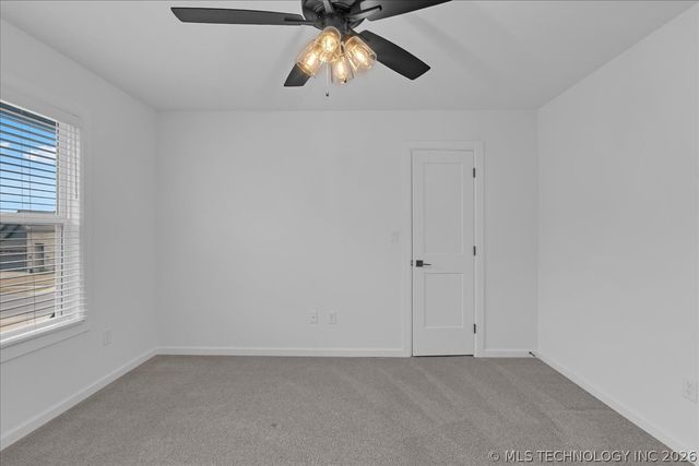 4011 W Albuquerque Street, Broken Arrow, OK 74011