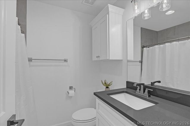 4011 W Albuquerque Street, Broken Arrow, OK 74011