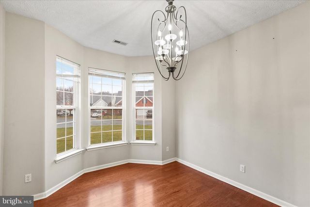 9175 CLUBHOUSE DR, Delmar, MD 21875