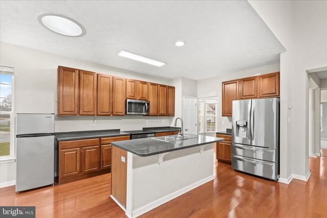 9175 CLUBHOUSE DR, Delmar, MD 21875