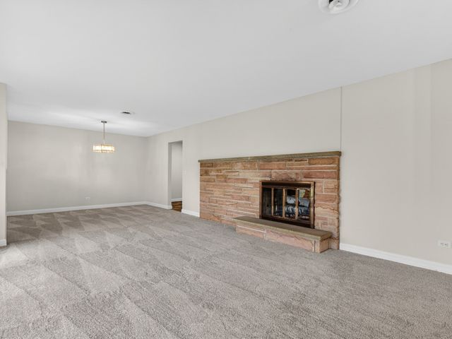 3273 Merrimac Lane, Long Grove, IL 60047