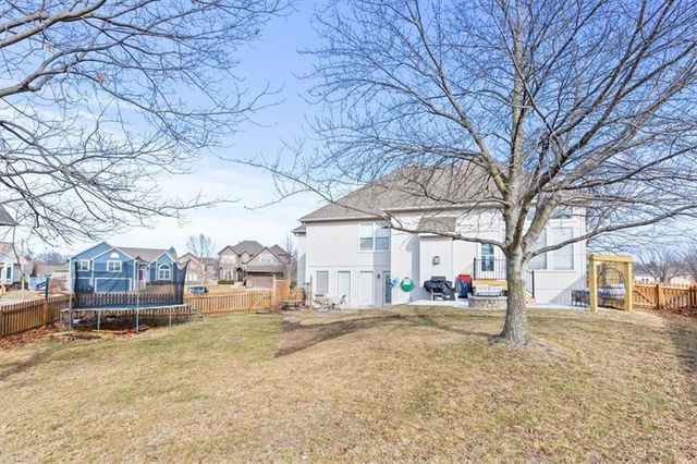 2312 SW Post Oak Court, Lee's Summit, MO 64082