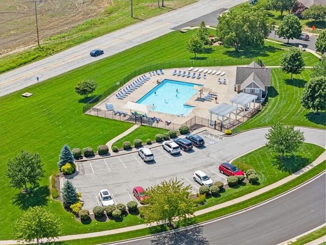 2312 SW Post Oak Court, Lee's Summit, MO 64082