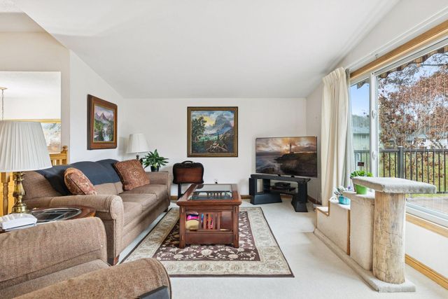 18922 Yalta Street NE, East Bethel, MN 55092