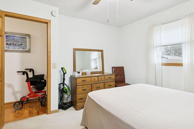 18922 Yalta Street NE, East Bethel, MN 55092