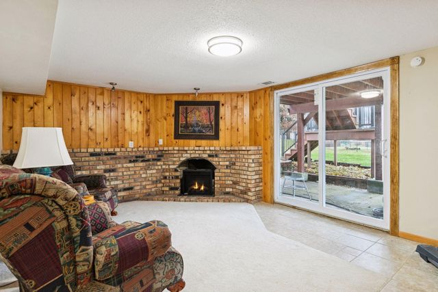 18922 Yalta Street NE, East Bethel, MN 55092