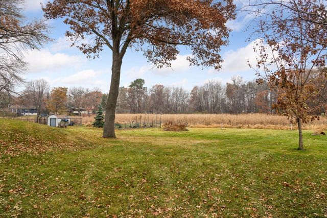 18922 Yalta Street NE, East Bethel, MN 55092