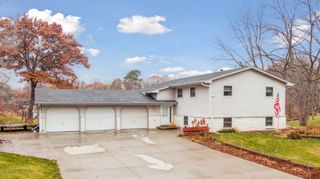 18922 Yalta Street NE, East Bethel, MN 55092