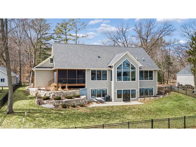 34 206th Street, New Richmond, WI 54017