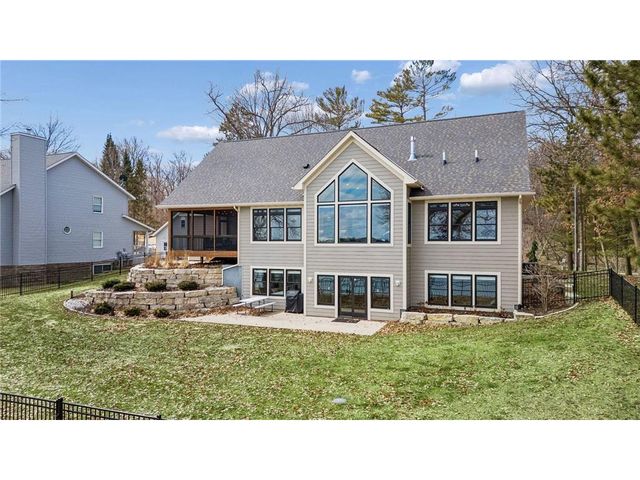 34 206th Street, New Richmond, WI 54017