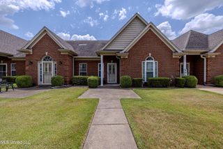 872 Cardinal Lane, Hernando, MS 38632