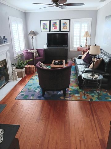 406 E PARIS STREET, Tampa, FL 33604