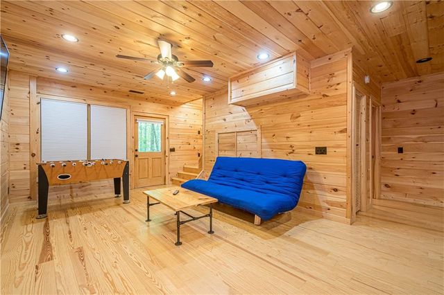 213 Moonshine Hollow, Blue Ridge, GA 30513