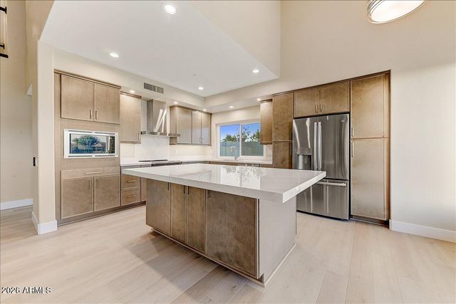 13045 E SHANGRI LA Road, Scottsdale, AZ 85259