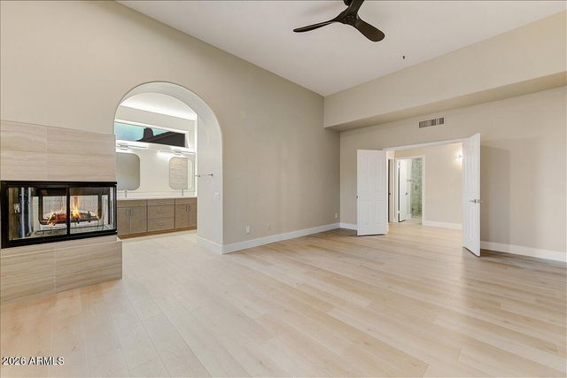 13045 E SHANGRI LA Road, Scottsdale, AZ 85259