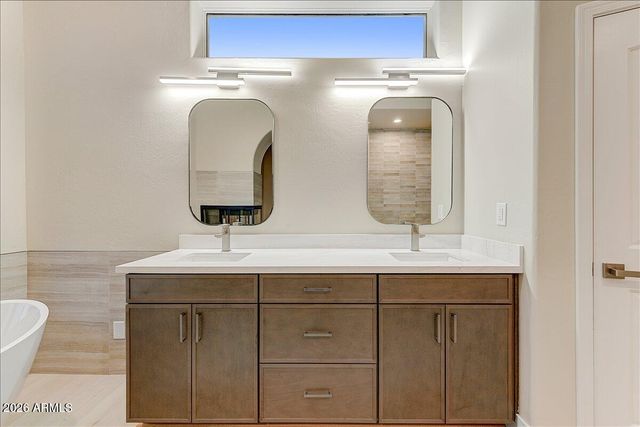 13045 E SHANGRI LA Road, Scottsdale, AZ 85259