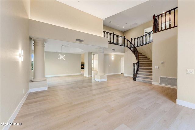 13045 E SHANGRI LA Road, Scottsdale, AZ 85259