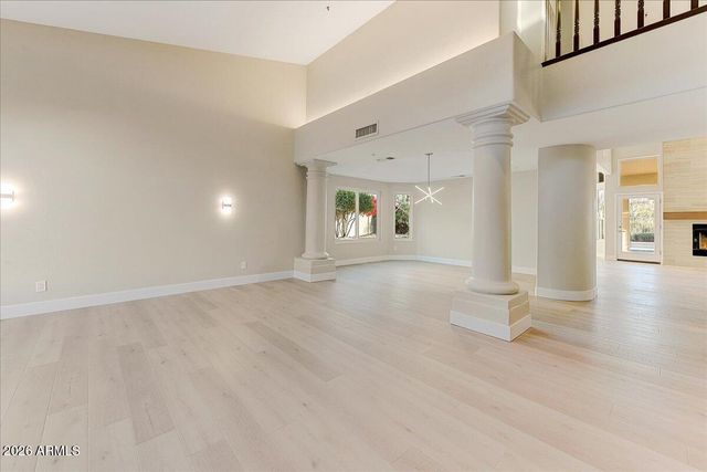 13045 E SHANGRI LA Road, Scottsdale, AZ 85259