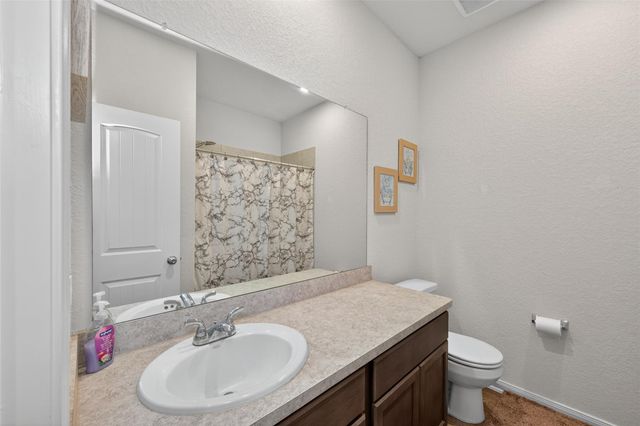 6207 Twin Fawns Drive, Conroe, TX 77303