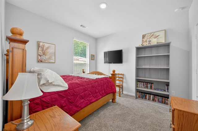 6207 Twin Fawns Drive, Conroe, TX 77303