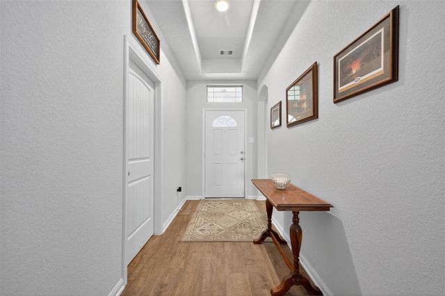 6207 Twin Fawns Drive, Conroe, TX 77303