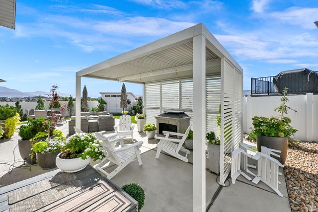 6079 W TETON VILLAGE DR, Herriman, UT 84096