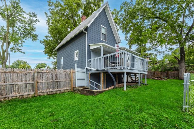 1550 W 15th Street, Davenport, IA 52804