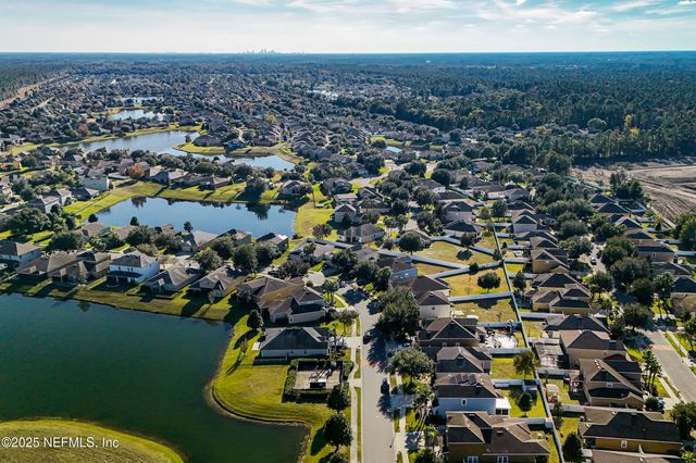 16427 MAGNOLIA GROVE Way, Jacksonville, FL 32218