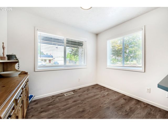 4484 Se 24TH St, Gresham, OR 97080