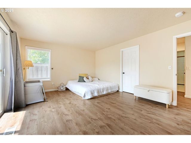 4484 Se 24TH St, Gresham, OR 97080